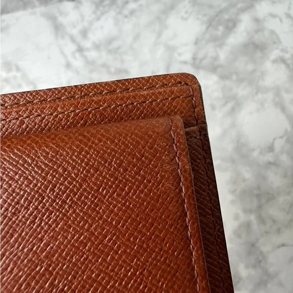 Louis Vuitton Monogram Canvas Bi-Fold Wallet - Picture 16 of 16